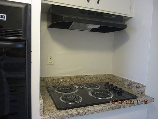 4th image of 126 N 17th St