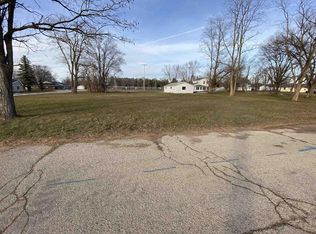 E Division St, Muscoda, WI 53573