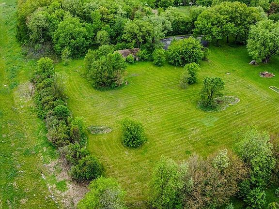 3rd image of 4768 Garden Ct