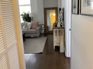 2045 W Concord Pl APT 501, Chicago, IL 60647