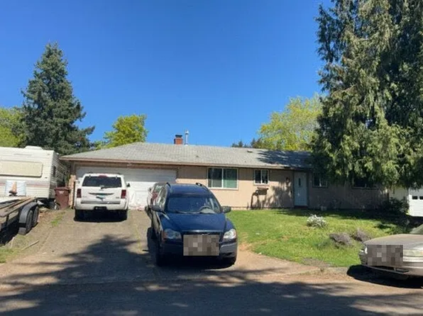 11251 S Parkland Ct, Oregon City, OR 97045