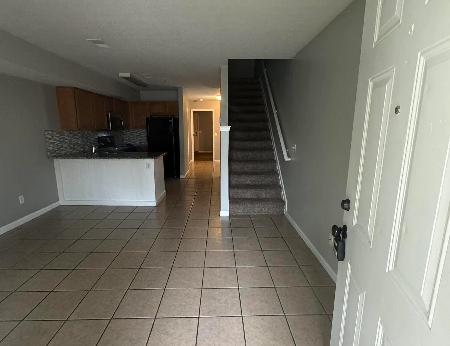 3 bed, 2.0 bath, 1232 sqft, $1,500 — Photo 2