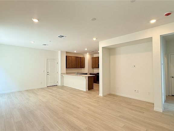 4th image of 2492 Palizzi Ct