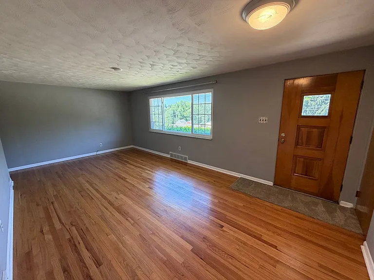5375 Overland Trl — Photo 10