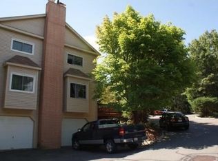 3 Aurora Ln, Salem, MA 01970