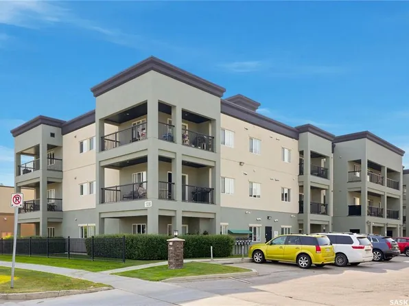 UNIT 312-106 Hampton CIRCLE, Saskatoon, SK S7R 0C4