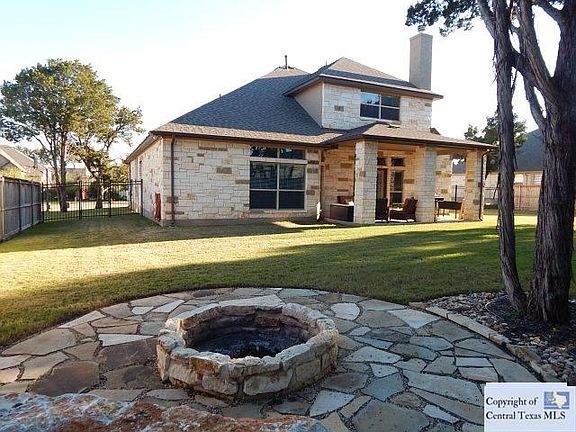 GREAT SHADY YARD PLUS  COVERED BACK PORCH