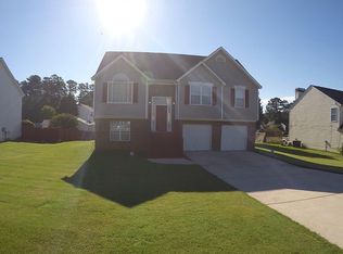 10752 Paladin Dr, Hampton, GA 30228