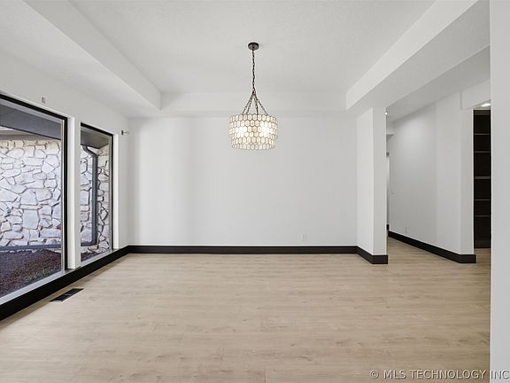 5th image of 7505 E 65th St