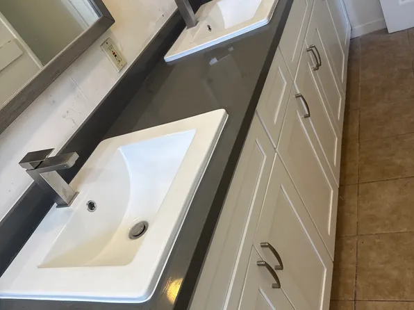 1507 W 108th St, Los Angeles, CA 90047