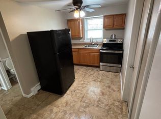 1234 W 127th St #1D, Riverdale, IL 60827