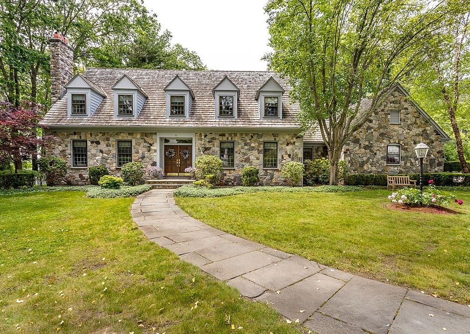 1st image of 30 Raven Rd