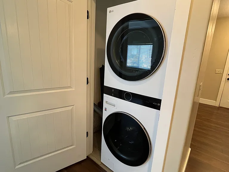 67 E 200 N #G-301 — Photo 5