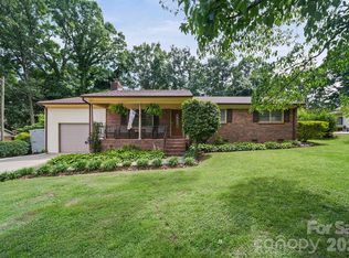 120 General Pemberton St, Stanley, NC 28164