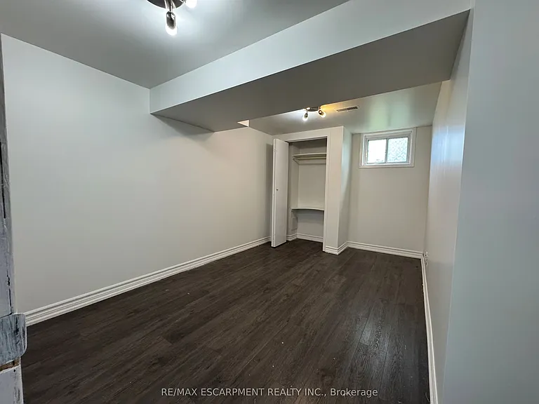 928 Upper Gage Ave — Photo 12