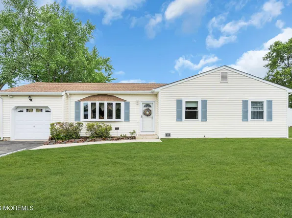 816 6th Avenue, Toms River, NJ 08757