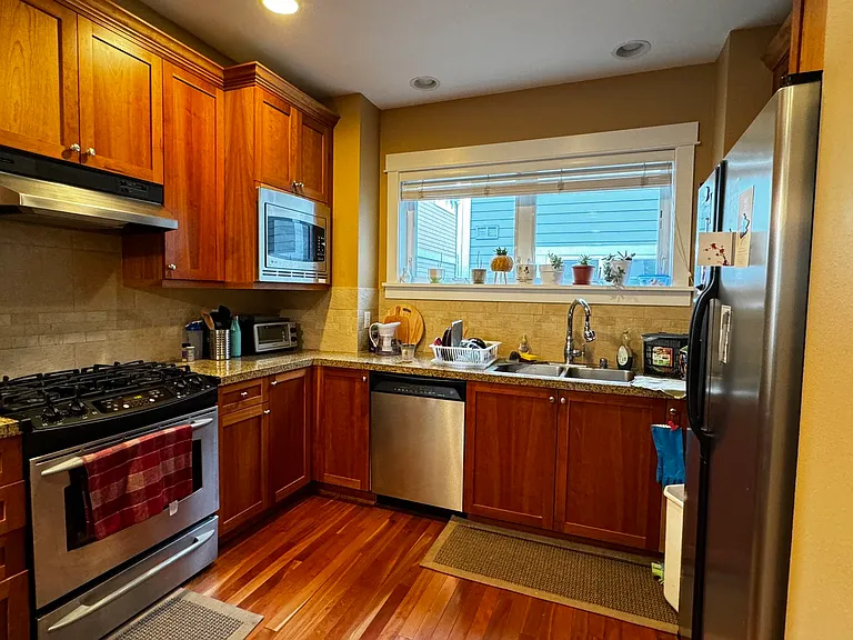 304B Valley St — Photo 4