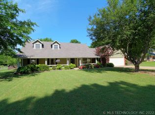 8344 Wright Ave, Broken Arrow, OK 74014