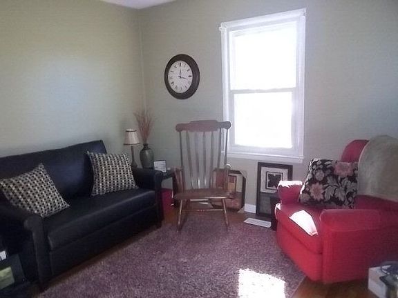 3rd image of 209 Randall Dr