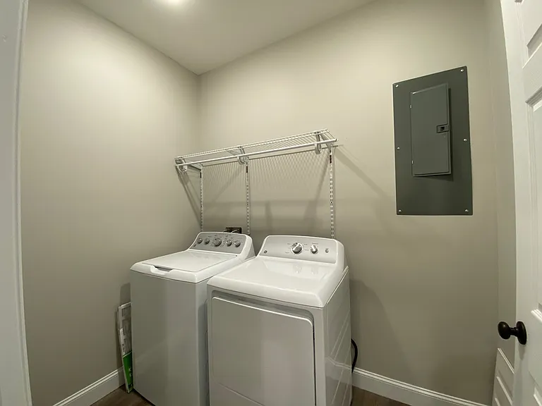 2930 Old Belden Cir — Photo 11