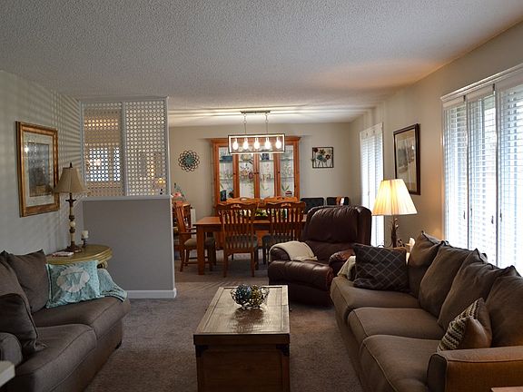 2nd image of 559 Tamworth Dr