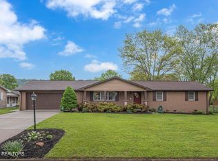 4614 Zirkle Dr, Knoxville, TN 37918