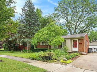 701 Betty Lane Dr, Inkster, MI 48141