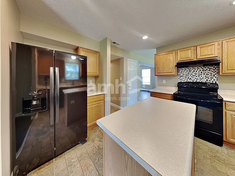 6770 W Denton Dr — Photo 4