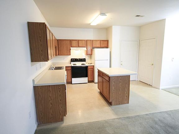 2nd image of 8905 Evergreen Ave #12642302