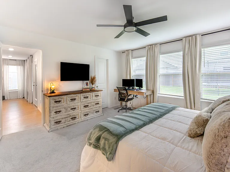 27114 Breakaway Ln — Photo 5