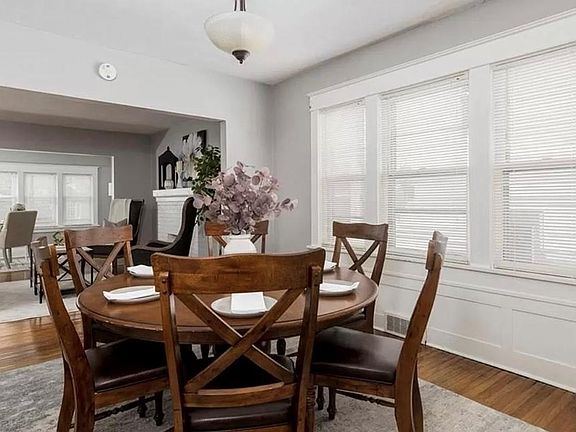 5th image of 491 Colvin Ave #1