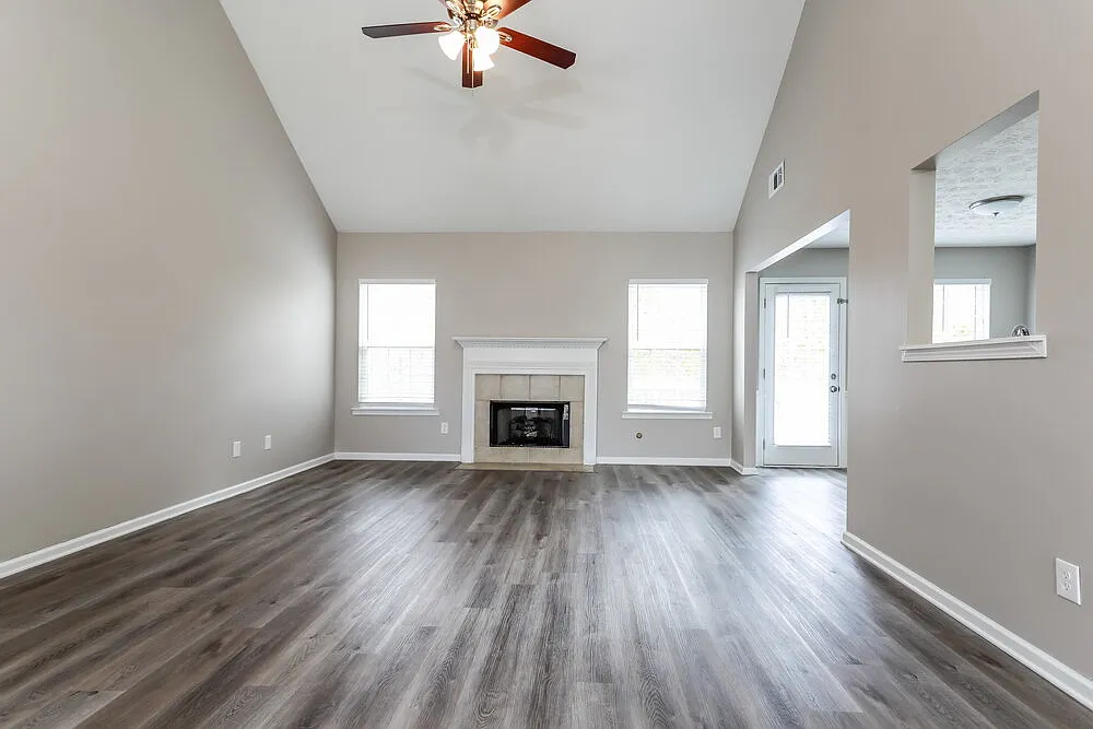 4 bed, 2.0 bath, 2645 sqft, $2,735 — Photo 4