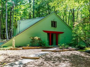 23-25 Hog Hill Rd, Pepperell, MA 01463