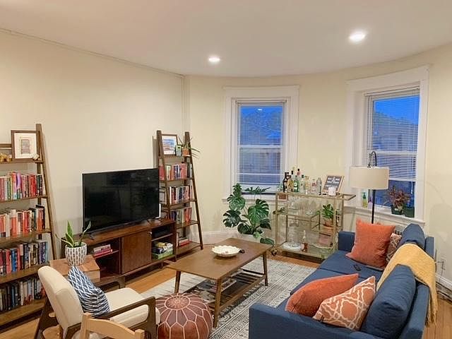 1st image of 51 Babcock St #6