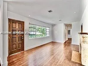400 NE 86th St — Photo 23
