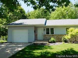 3353 Rawlings Dr, Springfield, IL 62704