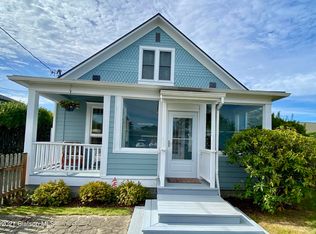 1131 2nd Ave, Seaside, OR 97138
