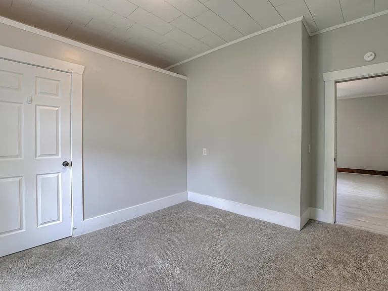 308 Elm Ave — Photo 11