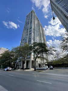 5455 N Sheridan Rd APT 2611, Chicago, IL, 60640