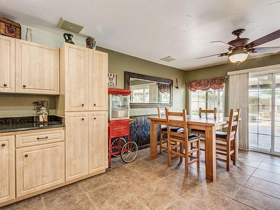 3rd image of 2344 W Mandalay Ln