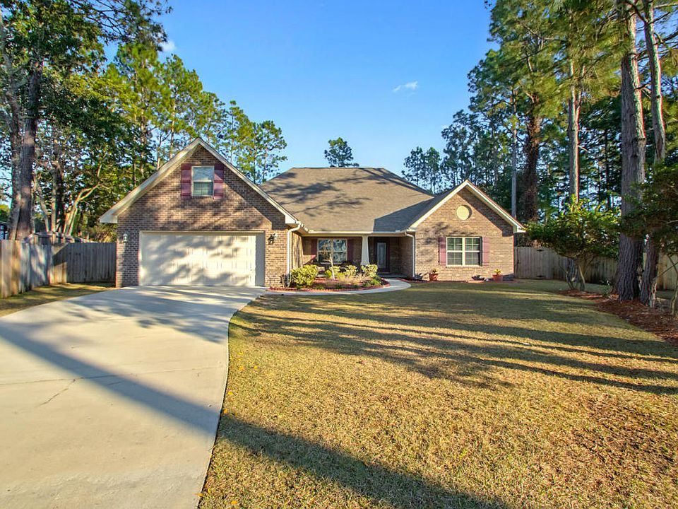 1st image of 1126 Sandalwood Cir
