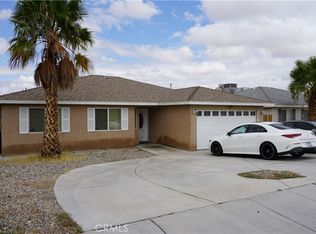 671 Rimrock Rd, Barstow, CA 92311