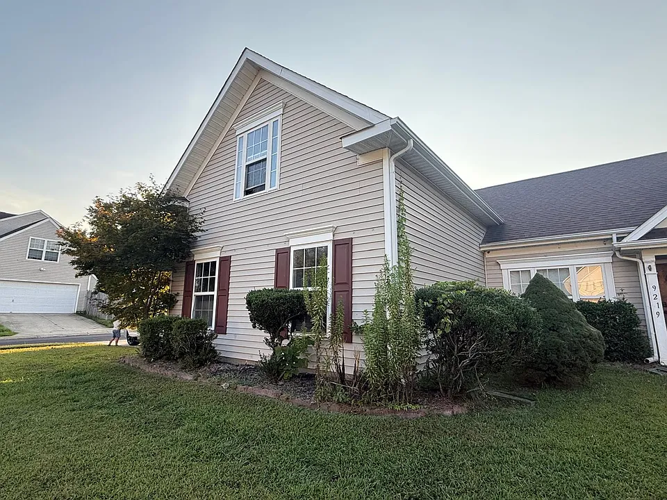 9219 Atlas Cedar Dr