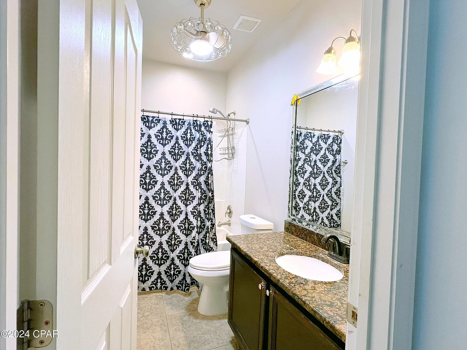 5 bed, 3114 sqft, $3,500 — Photo 4