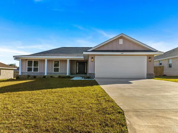 1890 Hazelnut Dr #40B, Cantonment, FL 32533