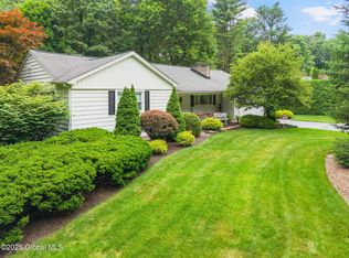 25 Longkill Rd, Ballston Lake, NY 12019