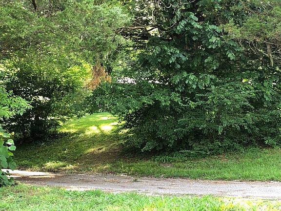 2nd image of 1260 Brymer Creek Rd