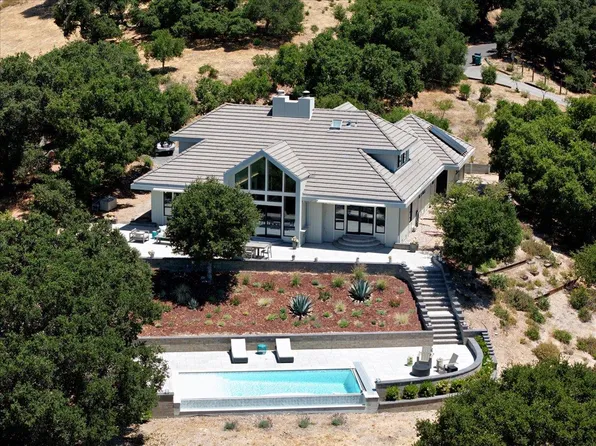 31499 Via Las Rosas, Carmel Valley, CA 93924