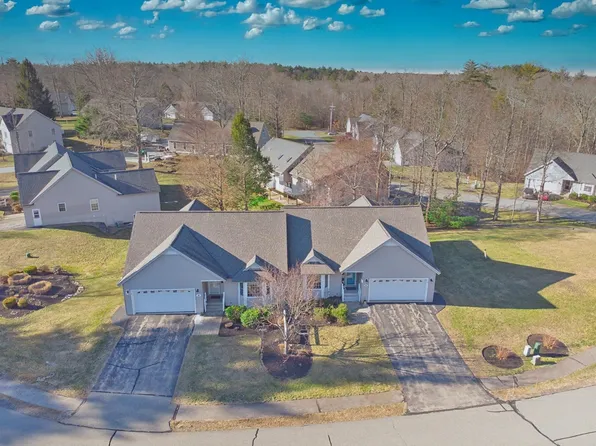 21 Cricket Hill Rd #21, East Kingston, NH 03827