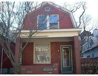 324 Mathews Ave photo 1